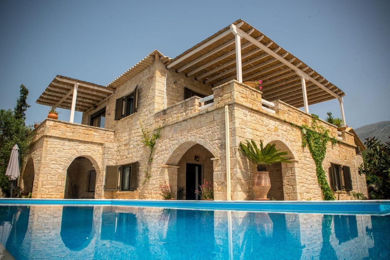 Magnificent, Authentic Private And The * Kardhamili